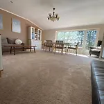 Comfortable Apartment, Sauna Included In The Price Διαμέρισμα