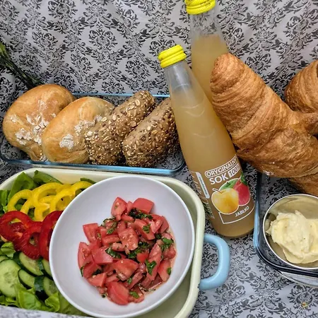 Comfortable Apartment, Sauna Included In The Price Lägenhet *